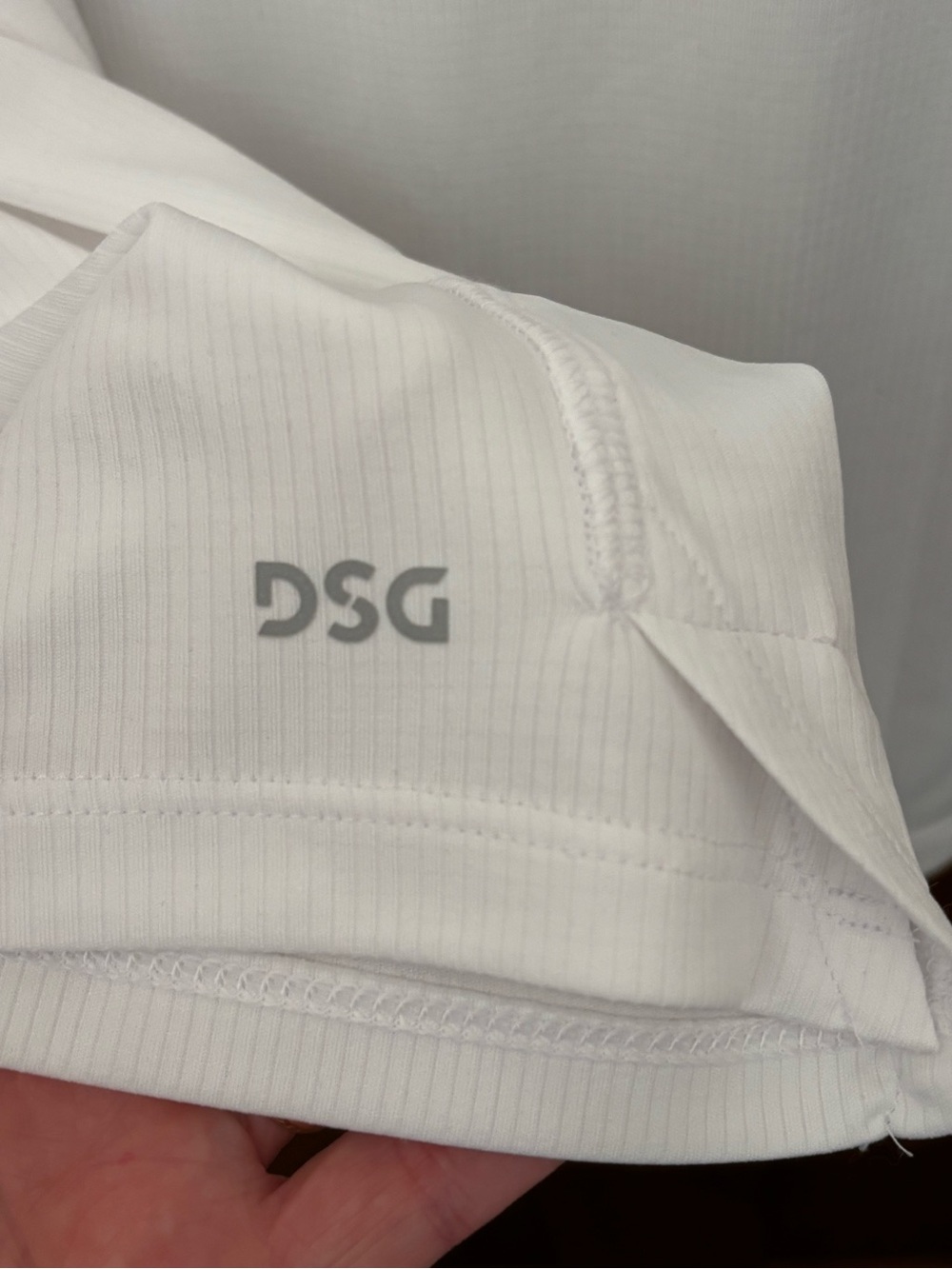 DSG Men's Run Stride Tank Top Pure White Size XL NWT - Picture 6 of 7
